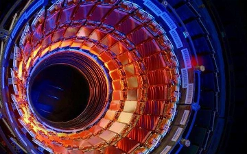 Большой адронный коллайдер запущен после трехлетнего перерыва — видео