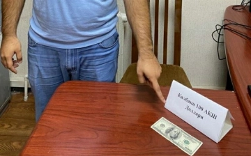 В Ташкенте задержали фальшивомонетчика, пытавшегося продать поддельные $20 тысяч