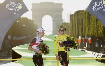 Датский велогонщик стал победителем «Тур де Франс»
