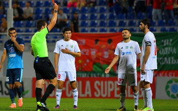 Toshkentning Lokomotiv klubi futbolchisi o'zi ishtirok etgan o'yinga pul tikkani aytilmoqda — foto