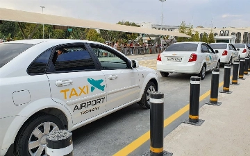 Сколько будет стоить официальное такси и парковка в аэропорту Ташкента — цены