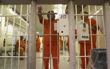 Умер заключенный тюрьмы Оклахомы, которого пытали мелодией Baby Shark