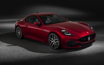 Maserati официально презентовал новый GranTurismo с электромотором