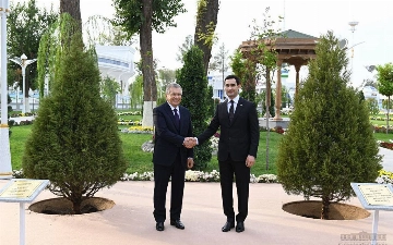 Мирзиёев и Бердымухамедов открыли «Ташкент» — фото