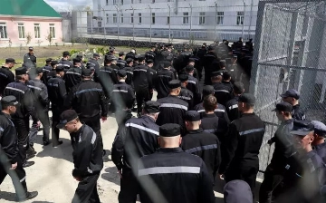 СМИ: Узбекистанцев, отбывающих срок в колонии России, отправили воевать в Украину