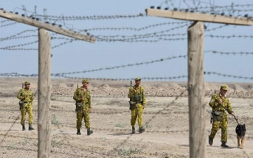 Кыргызстан предложил ввести запрет на присутствие военной техники у границ стран СНГ