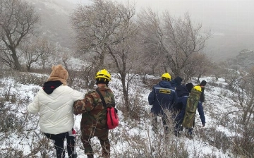 В Ходжикенте спасли троих туристов, застрявших на горе