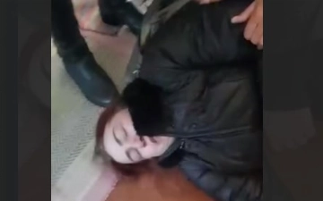 Qashqadaryoda bog'cha mudiraligiga nomzod sobiq rahbarning farzandlari tomonidan kaltaklangani aytilmoqda — video
