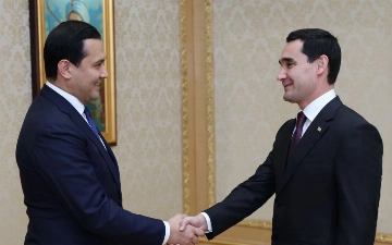 Узбекистан договорился о дополнительных поставках газа из Туркменистана