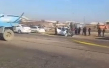 В Кашкадарье «легковушка» влетела в грузовик, погибли два человека — видео