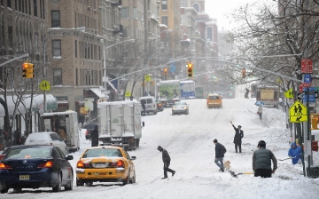 В США отменили более 3 тысяч рейсов из-за снежной бури и холодов