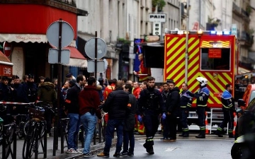 В Париже неизвестный открыл стрельбу, есть погибшие