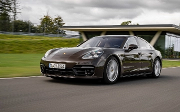 Porsche тестирует новое поколение Panamera