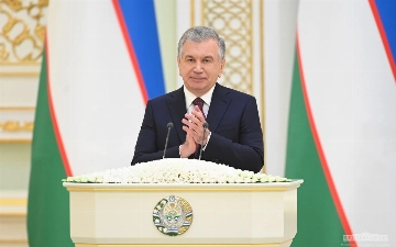 Президент поздравил узбекистанцев с Днем защитников Родины