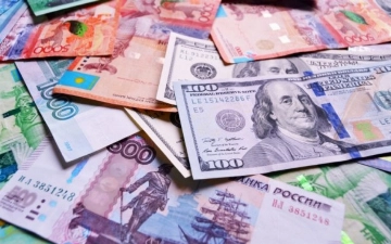 В Узбекистане резко подорожали все валюты 