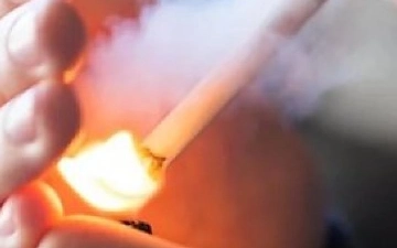 Парень, призывавший людей бросить курить с помощью религии оштрафован 
