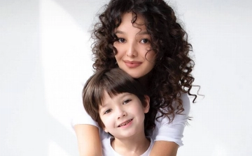 «Если бы не он, я бы сломалась»: Хуснора Шодиева поздравила с шестилетием своего сына