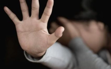 Троих жителей Бухары подозревают в изнасиловании 13-летней девочки