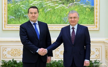 Мирзиёев принял премьера Казахстана