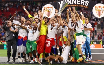 «Севилья» выиграла Лигу Европы, одолев «Рому» в серии пенальти (видео)