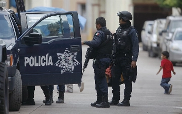 Прокуратура Мексики обнаружила более 40 мешков с останками людей