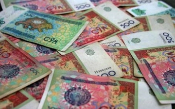 В Узбекистане возобновили обмен вышедших из обращения банкнот и монет