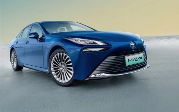 В Китае стартовали продажи самого дорогого автомобиля Toyota