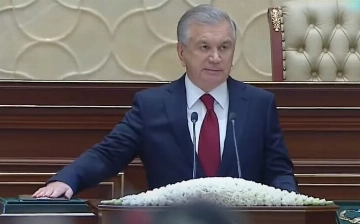 Шавкат Мирзиёев принес присягу и вступил в должность президента (видео)