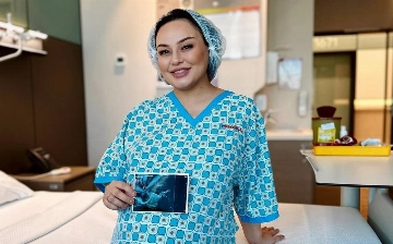 Шахло Зоирова опубликовала фото, сделанные сразу после родов