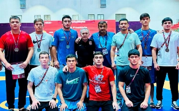 Узбекистан завершил молодежный ЧА по борьбе с 20 медалями