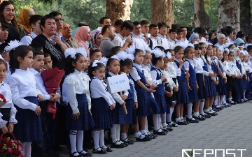Школы Узбекистана приняли более 730 тысяч детей в первый класс
