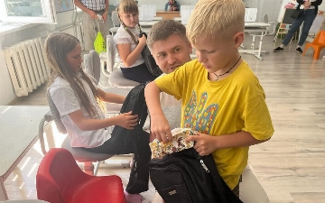 Узбекистан направил гуманитарную помощь детям из Украины