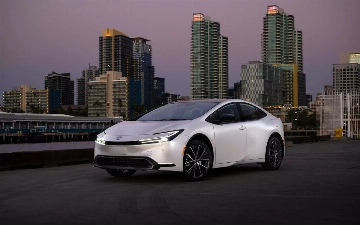 Toyota презентовала новый Prius