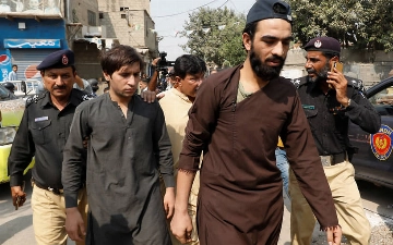 Власти Пакистана намерены выслать около 1 млн иммигрантов без документов