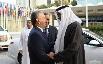 Президенты Узбекистана и ОАЭ провели переговоры в Дубае 