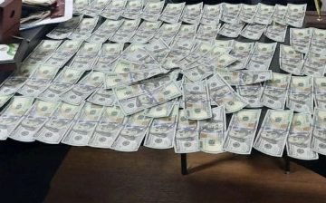 В Ташкенте поймали мужчину, пытавшегося продать фальшивые $8,9 тысячи
