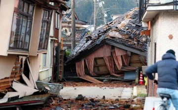 Число жертв землетрясений в Японии превысило 210