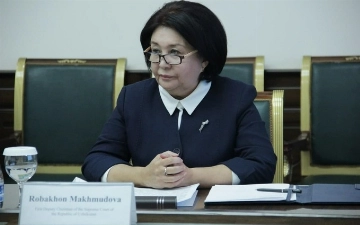 Экс-кандидат в президенты Узбекистана лишилась должности в Верховном суде