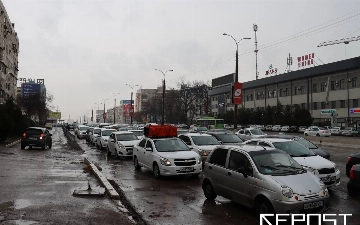 «Город для пешеходов». Президент прокомментировал ежедневные пробки в Ташкенте