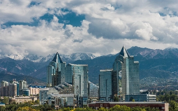 Террористам и педофилам хотят запретить въезд в Казахстан