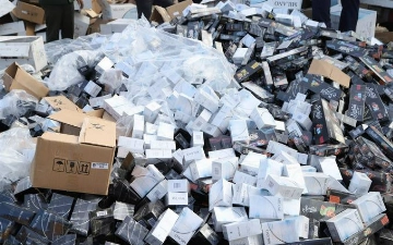 В Узбекистане уничтожили 2 млн пачек контрабандных сигарет
