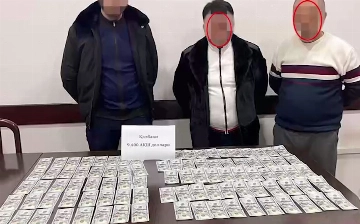 В Намангане поймали мужчин, пытавшихся пустить в оборот фальшивые доллары