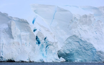 Ученые заявили, что из-за тающих ледников может измениться глобальное исчисление времени