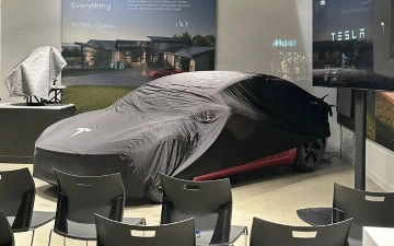 В сети показали новейшую Tesla Model 3 Performance