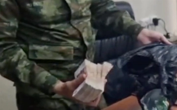 Из Узбекистана пытались вывезти 3 млн рублей в коробке из-под сока