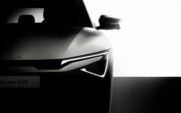 Kia анонсировала дебют обновленной версии электрокара EV6