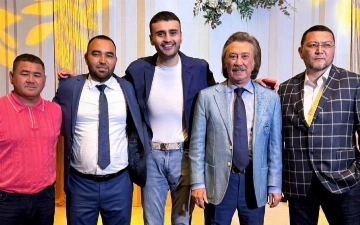 Известный шеф-повар Бурак Оздемир стал гостем на узбекской свадьбе