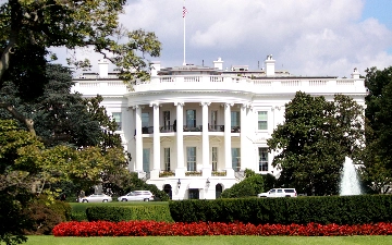 Белый дом: США не будут отправлять в Украину военных или инструкторов