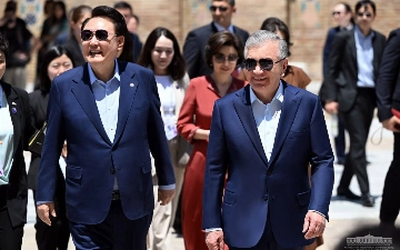 Шавкат Мирзиёев и президент Южной Кореи посетили исторические памятники Самарканда