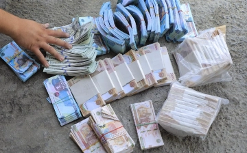 В Навои сожгли фальшивые деньги номиналом более чем на 1 млрд сумов